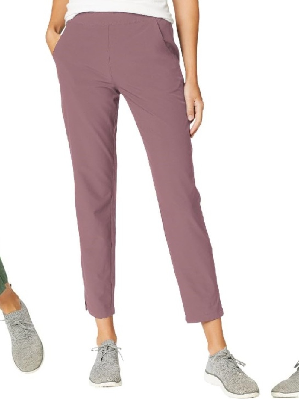 Eddie Bauer Traveler Pull-On Ankle Pants in Dusty Purple Medium